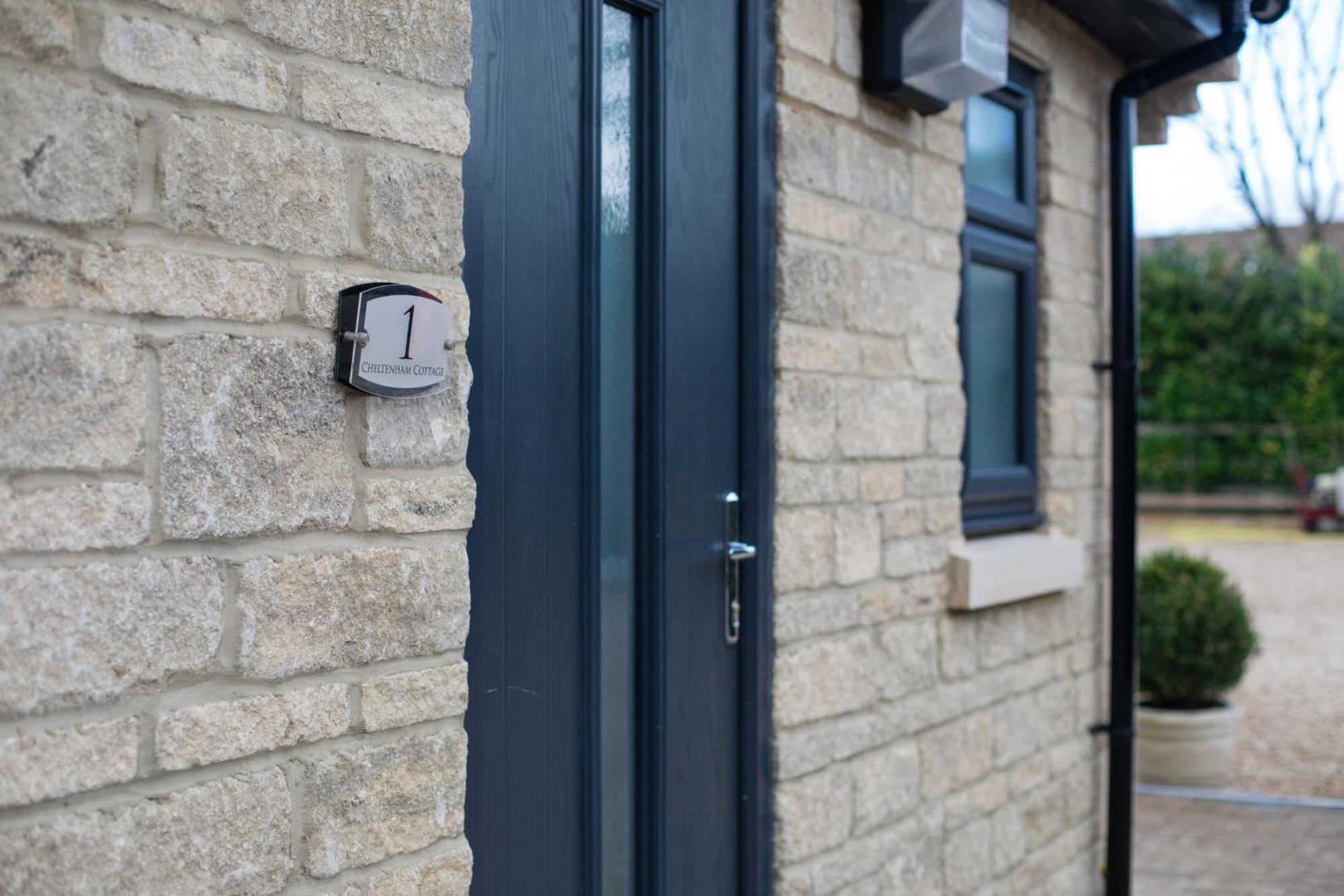 Ascot Cottage Cirencester Exterior photo